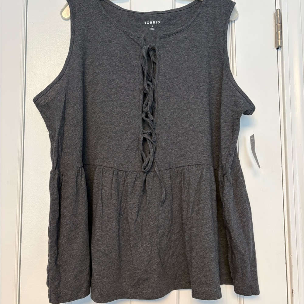 NWT Torrid Charcoal Heritage Slub Front Tie Peplum Babydoll Tank Size 1 H9